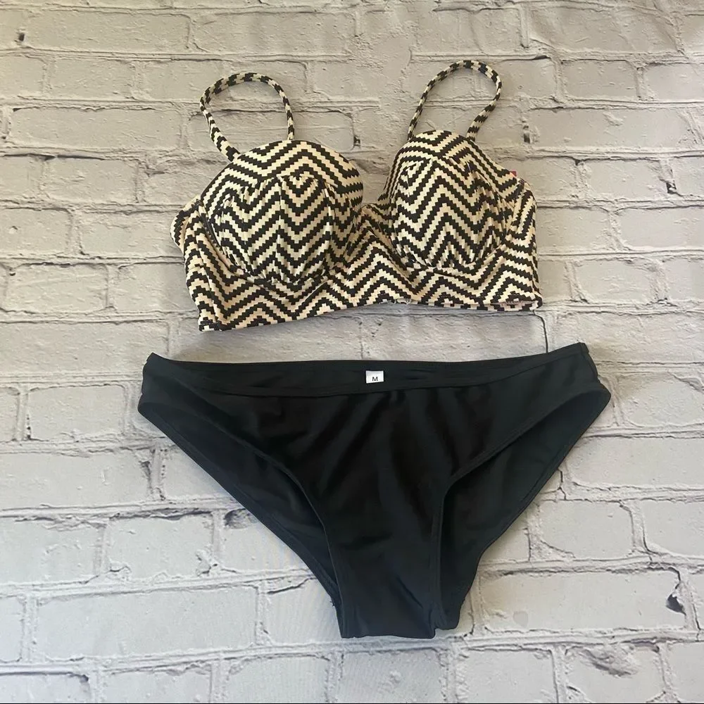 Xhiliration Printed Push Up Bikini 2pc Set NWT Medium